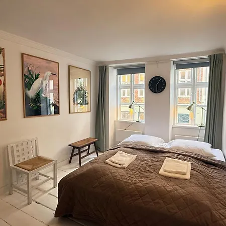 Latin Quater Hotel apartamentowy 3*