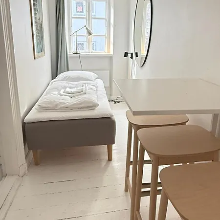 Hotel apartamentowy Latin Quater